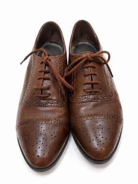 Carriage Court Brown Leather Oxford Vintage Inspired Brogue Lace Up Size 8